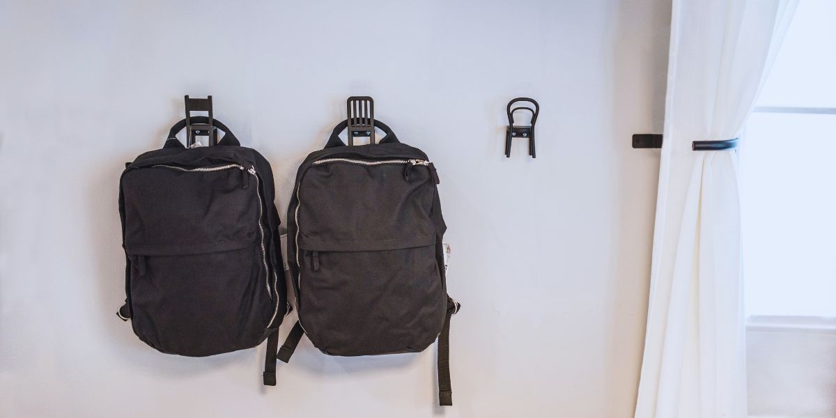 Choosing the Right Display Hook for Your Products